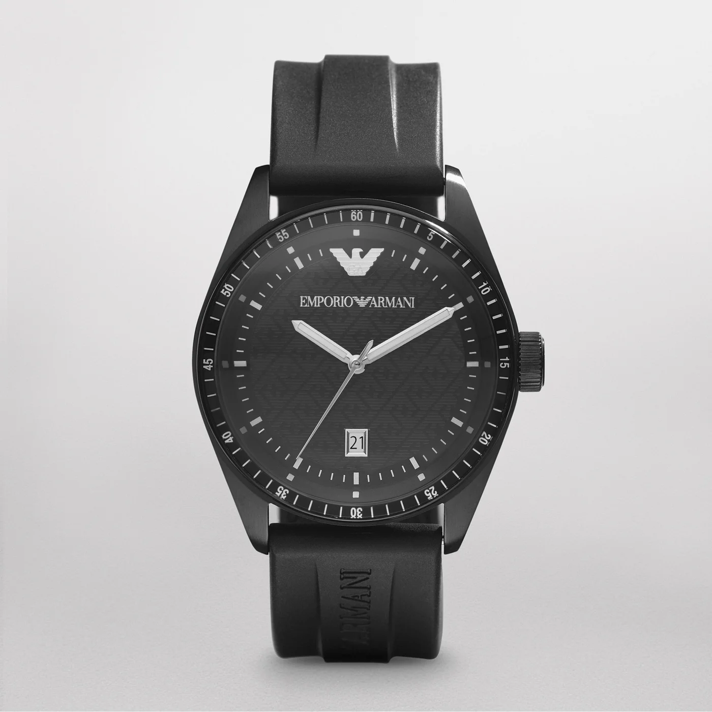 Emporio Armani AR0683 Erkek Kol Saati