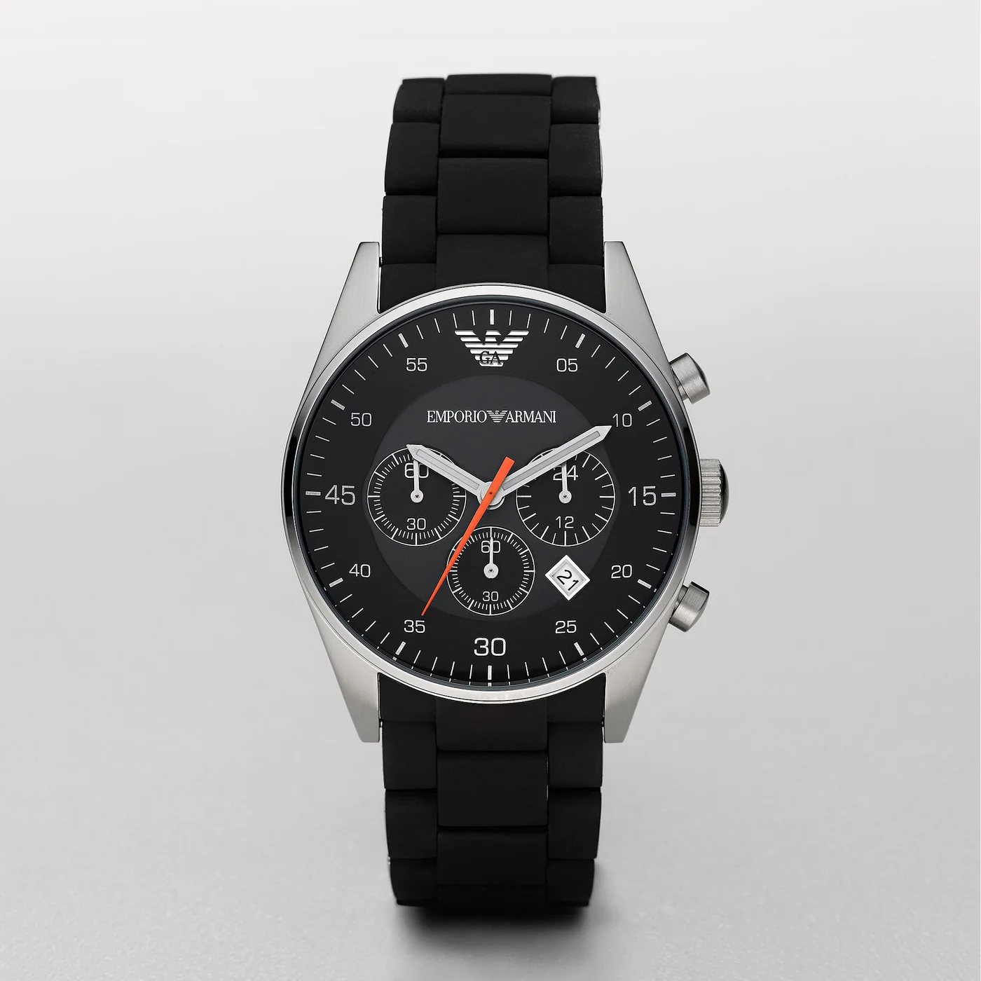 Emporio Armani AR5858 Erkek Kol Saati