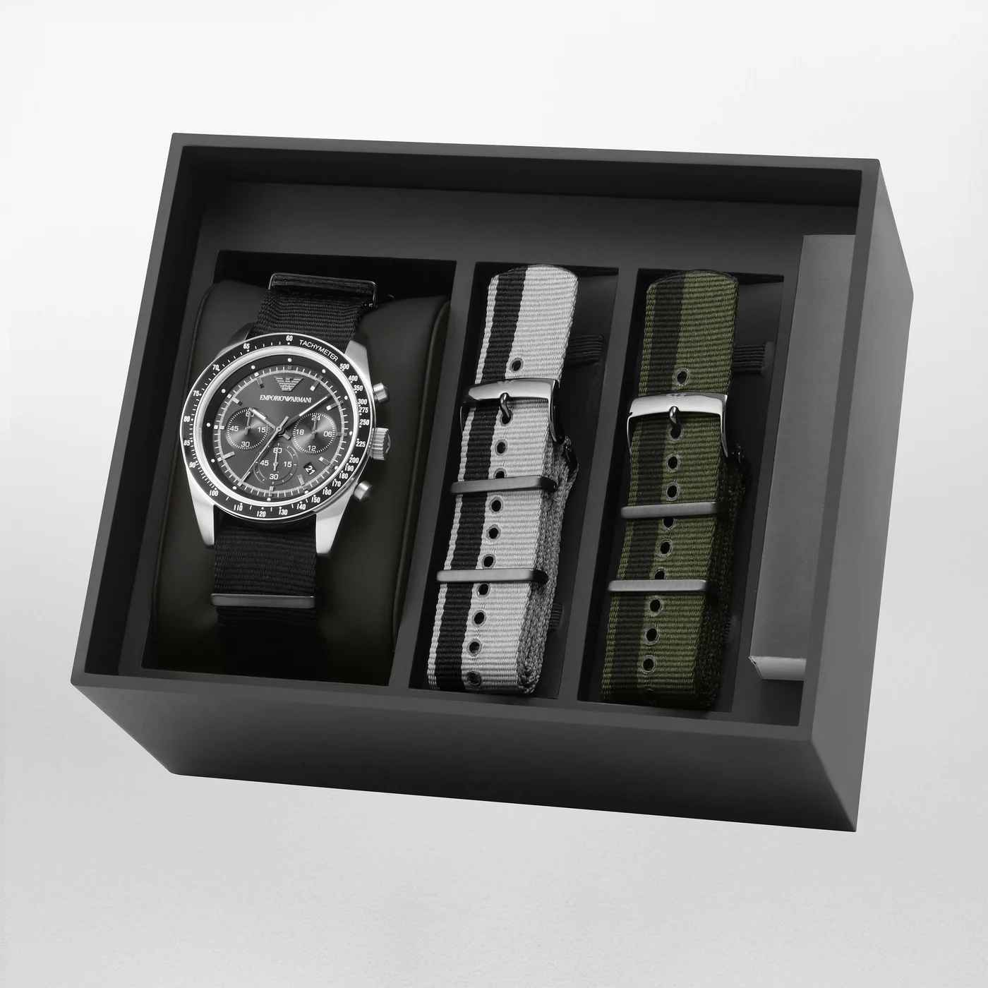 Emporio Armani AR6109 Erkek Kol Saati