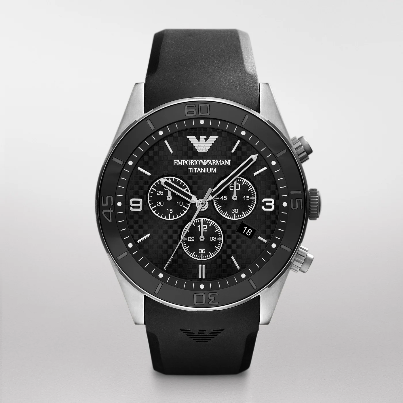 Emporio Armani AR9500 Erkek Kol Saati