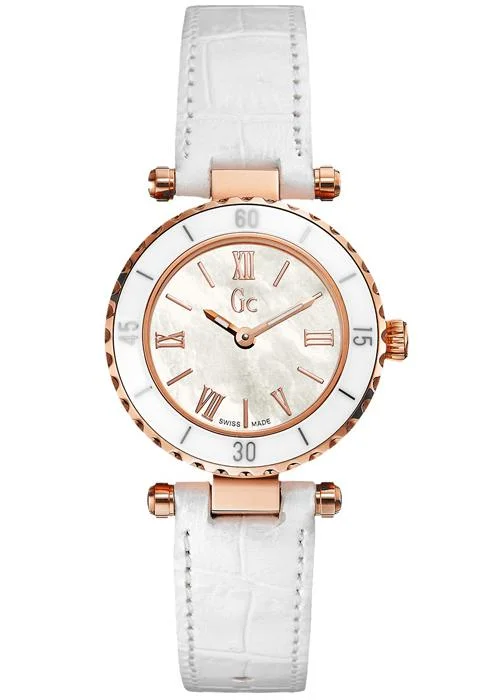 Guess Collection GC GCX70033L1S BAYAN Kol Saati