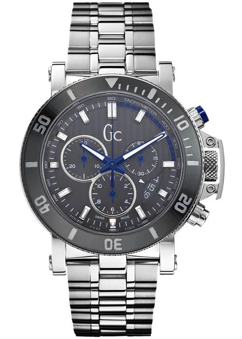 Guess Collection GCX95005G5S Erkek Kol Saati