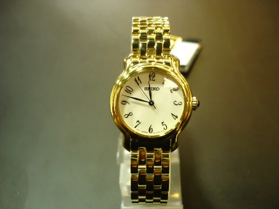 Seiko SRZ392P1 Bayan Kol Saati