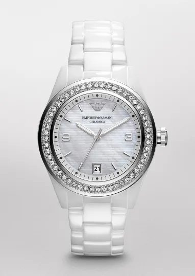 Emporio-Armani-Markasinin-Seramik-Saatler-Koleksiyonu4